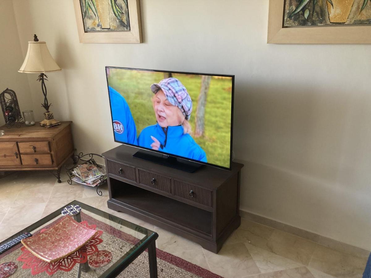 Beautiful Apt With Golf & Lake Views Mijas Golf フエンヒロラ エクステリア 写真