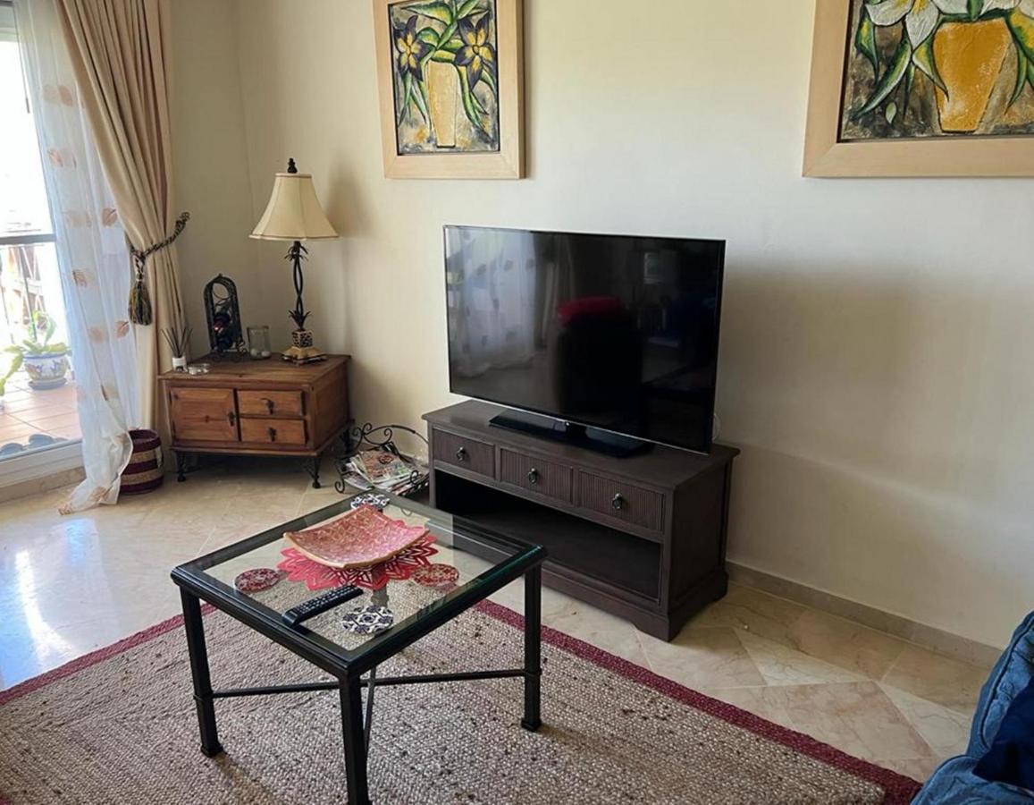 Beautiful Apt With Golf & Lake Views Mijas Golf フエンヒロラ エクステリア 写真